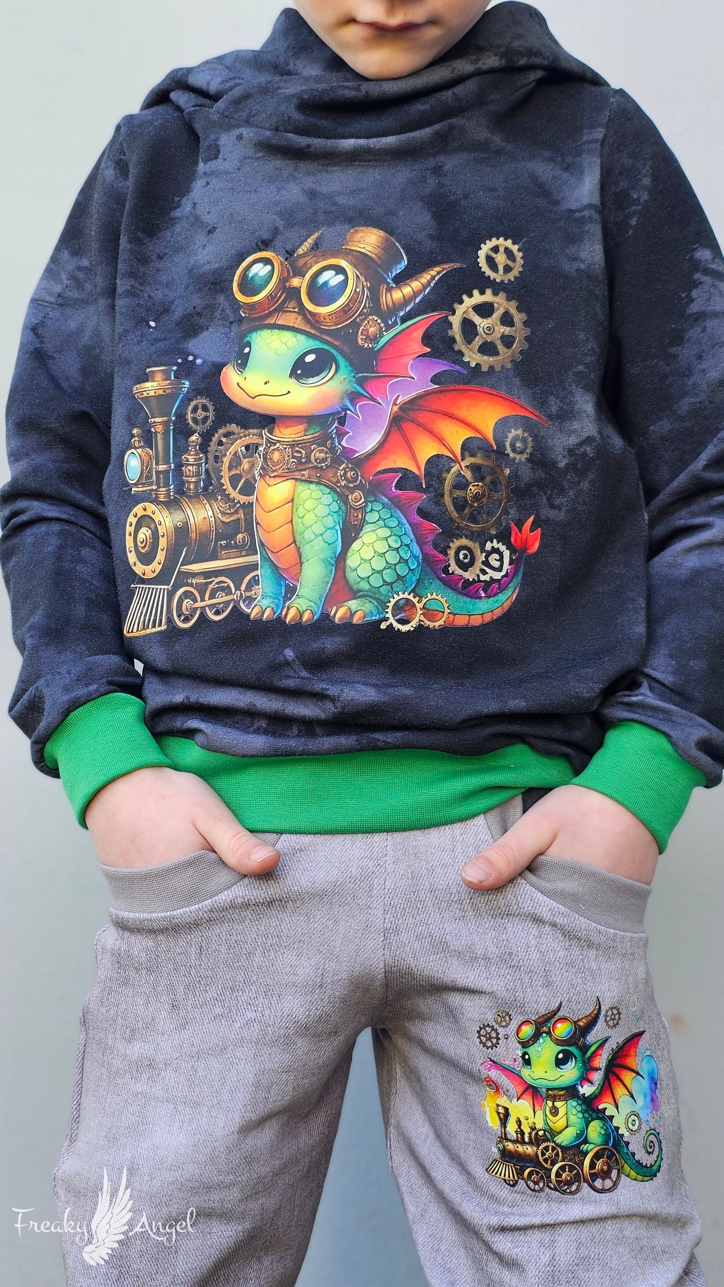Bügelbild kleiner Steampunk Drache mit Eisenbahn #1 Fylou's Style
