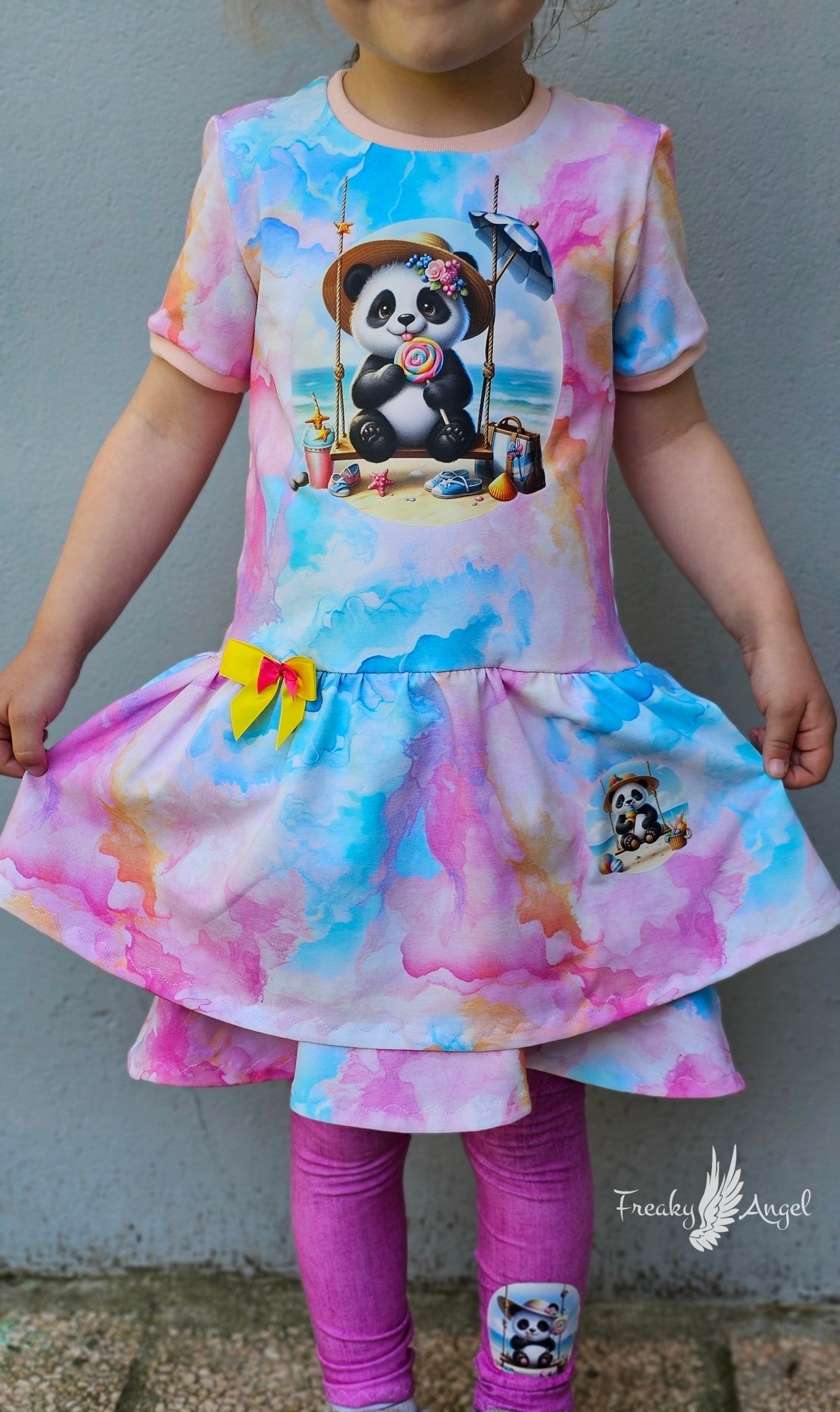 Bügelbild Panda auf Schaukel am Strand #1 Fylou's Style