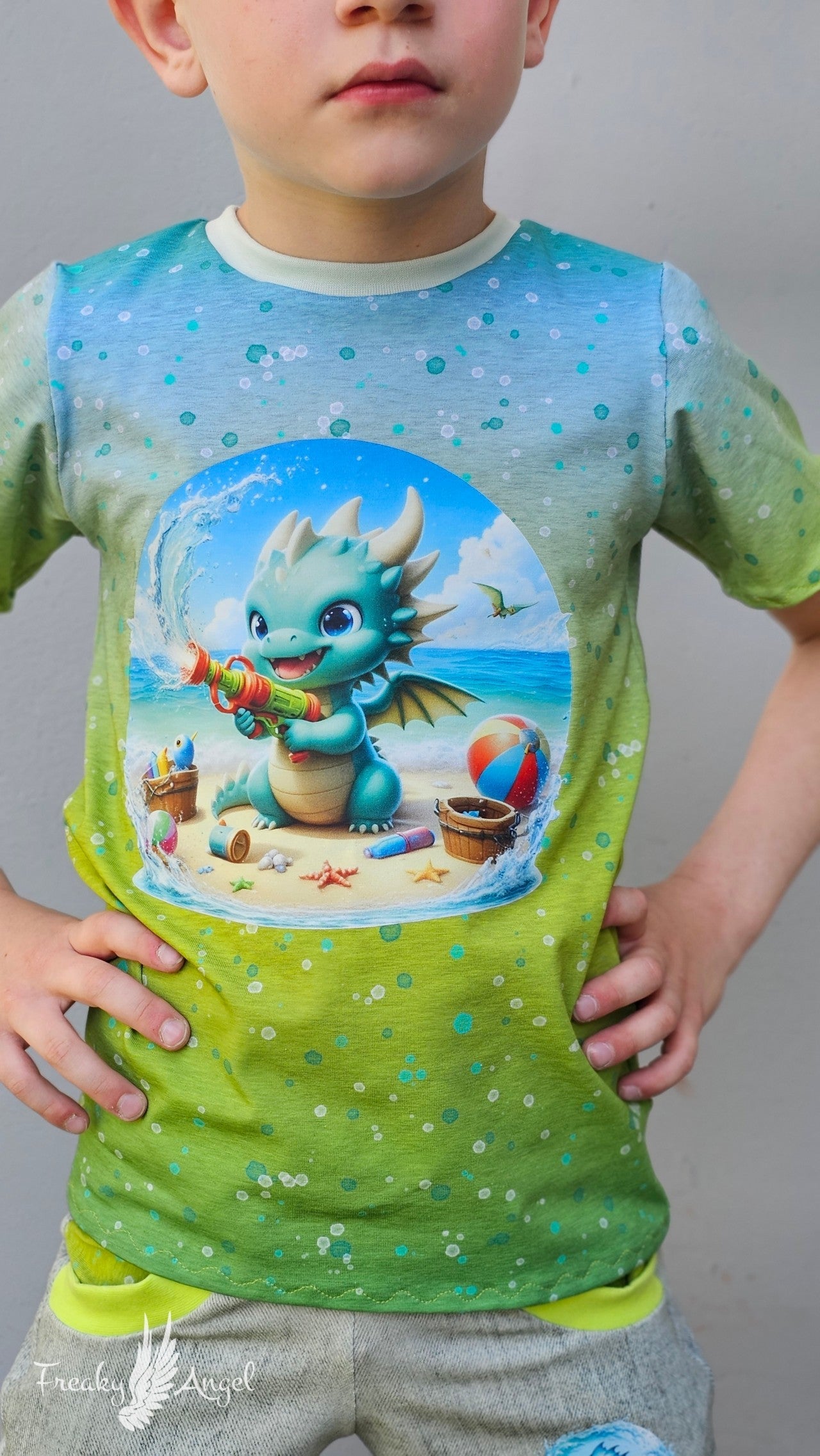 Bügelbild kleiner Drache mit Wasserspritzpistole #4 Fylou's Style