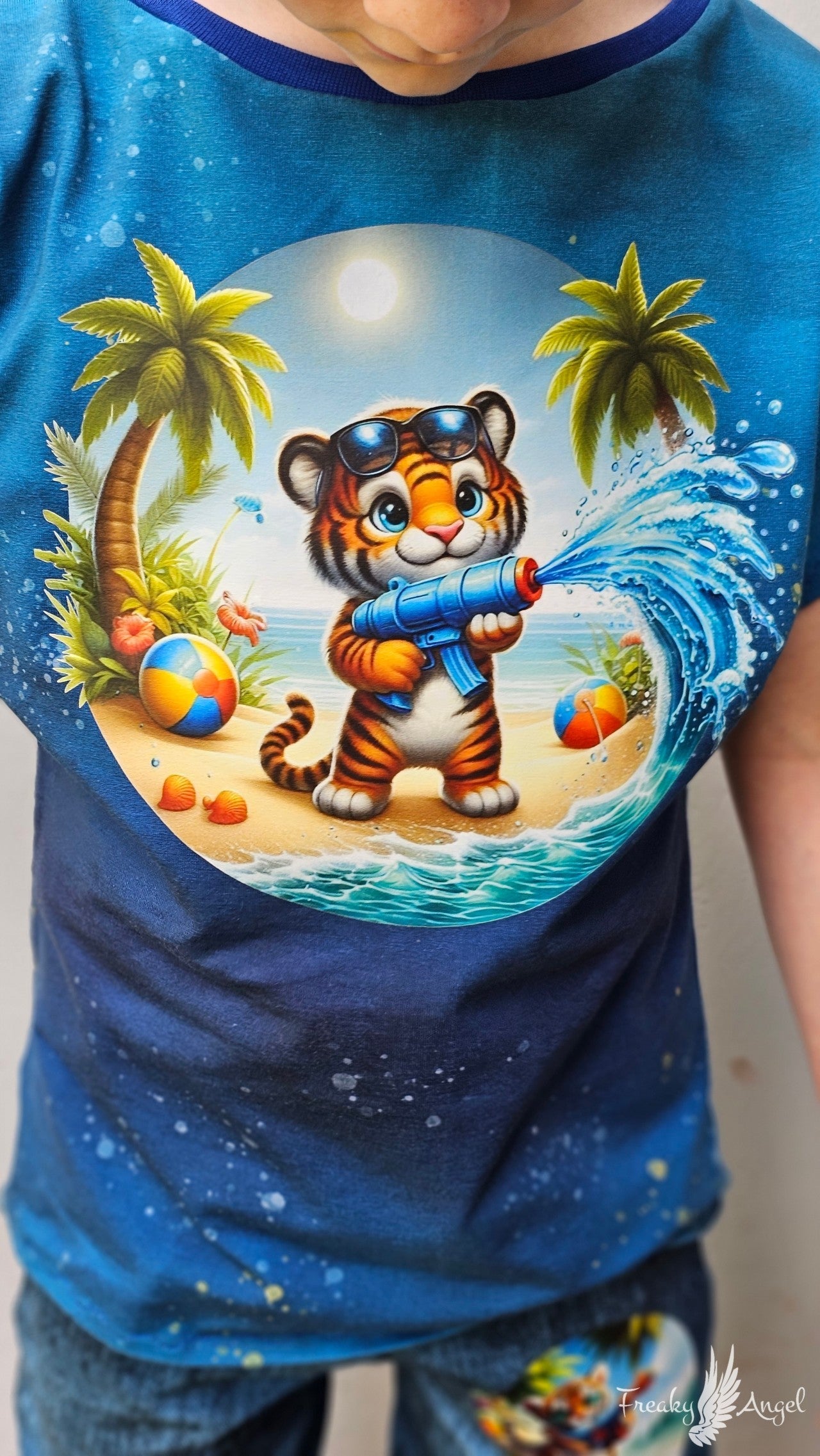 Bügelbild kleiner Tiger mit Wasserspritzpistole #2 Fylou's Style