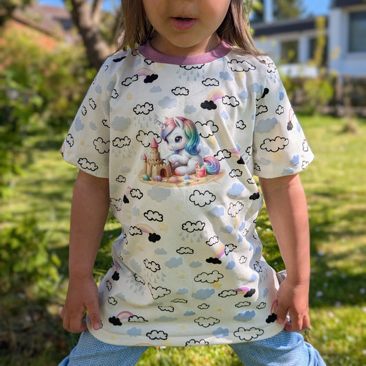 Bügelbild kleines Einhorn baut Sandburg Fylou's Style