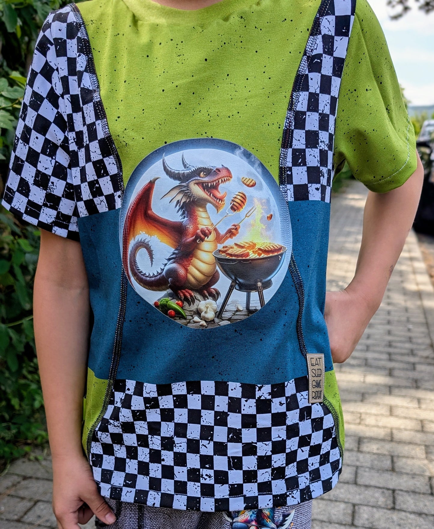 Bügelbild Drache beim Grillen #3 Fylou's Style