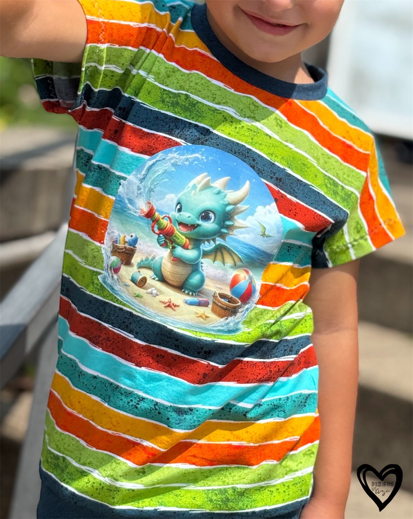 Bügelbild kleiner Drache mit Wasserspritzpistole #4 Fylou's Style