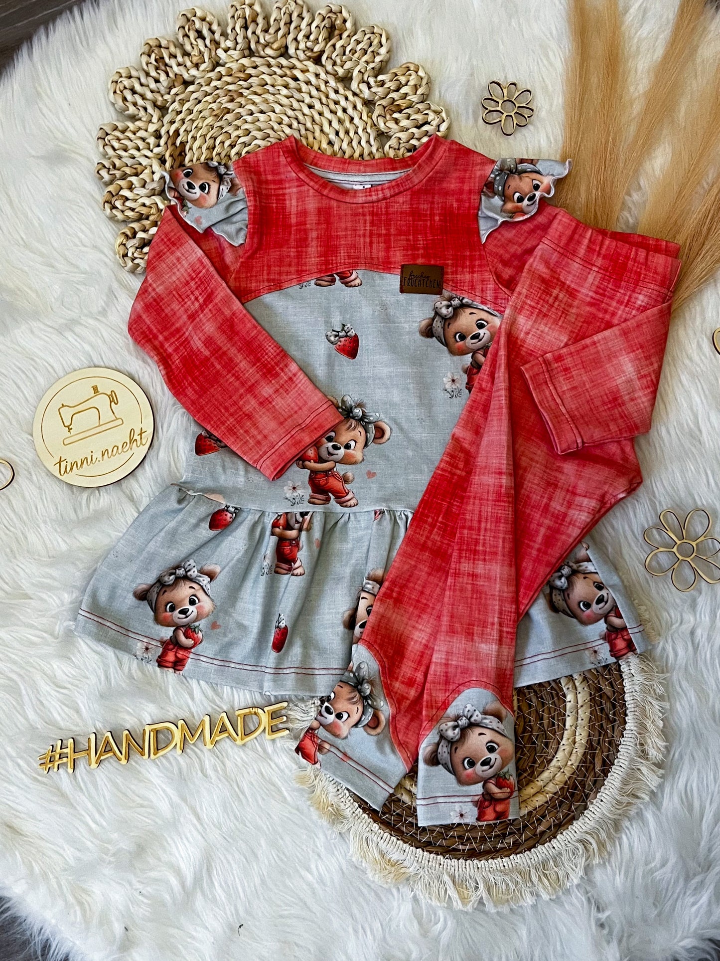 Ripp-Jersey Erdbeer Bärchen