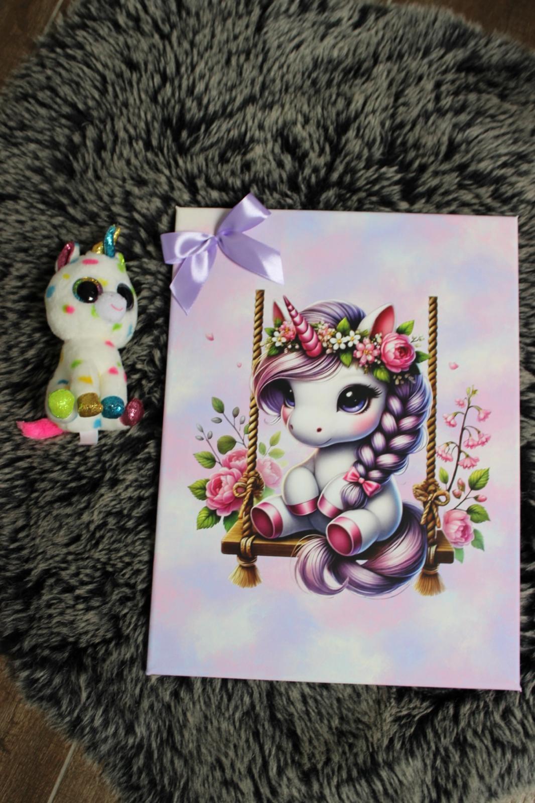 Bügelbild Einhorn auf Schaukel #2