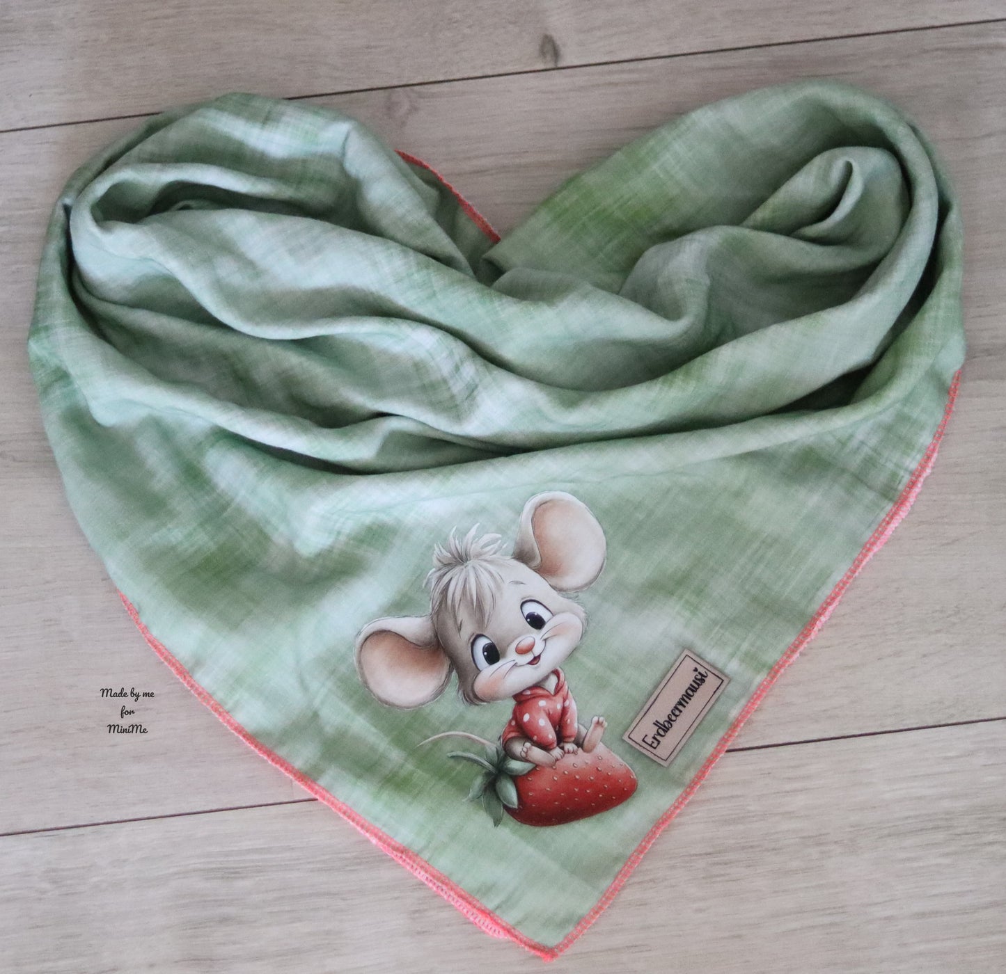 Bügelbild Erdbeer Maus