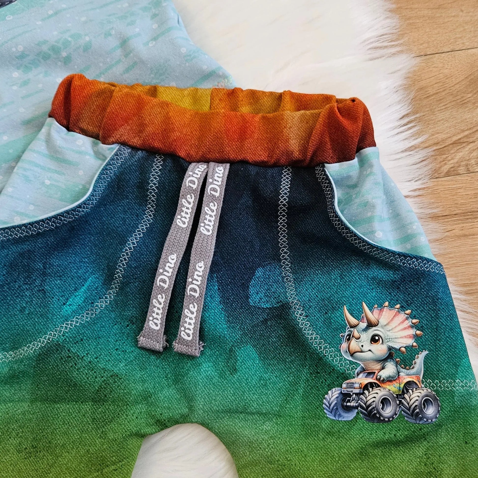 Bügelbild  Dino Fahrzeuge #1 Fylou's Style
