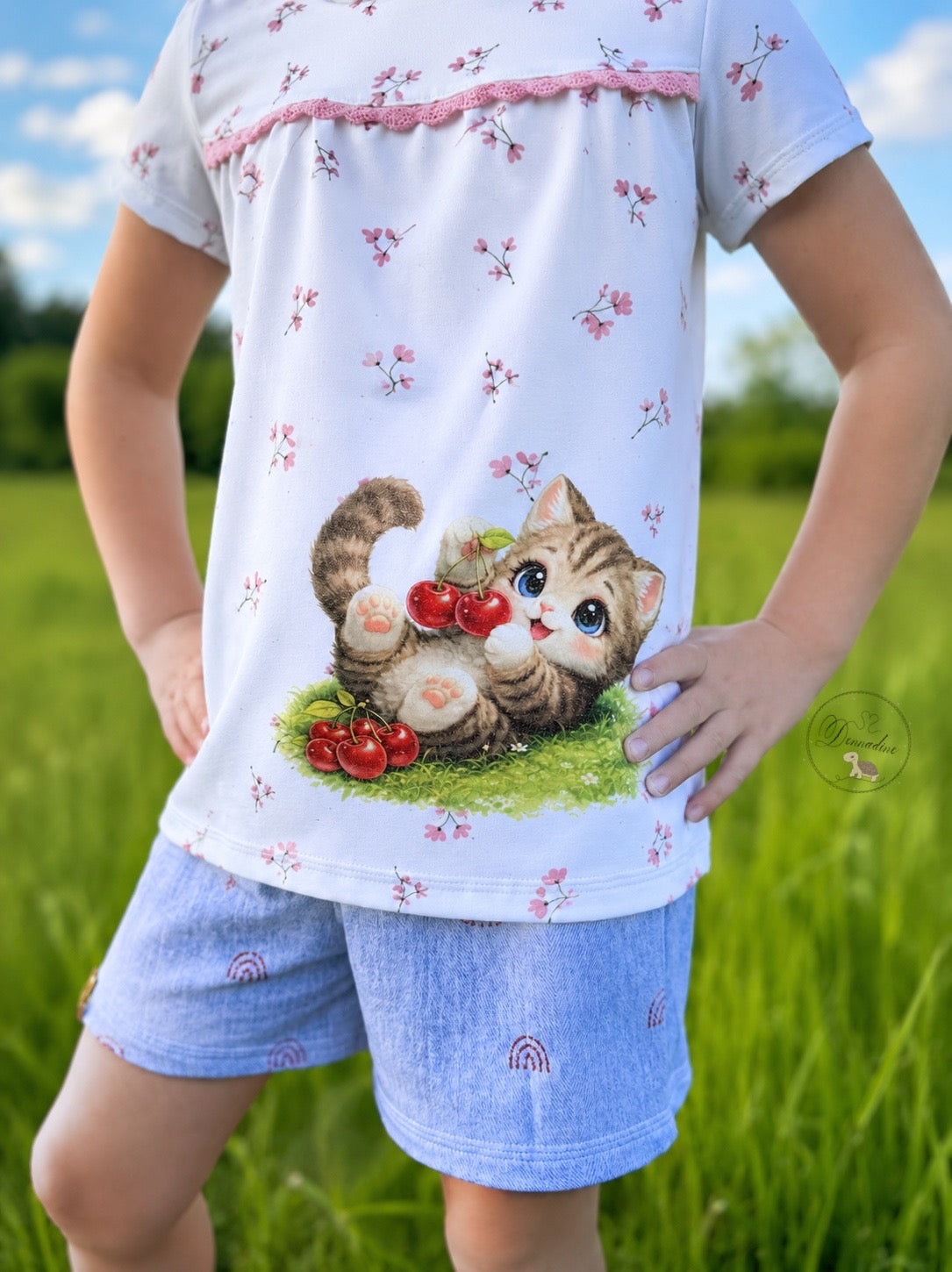 Bügelbild Katze mit Kirchen