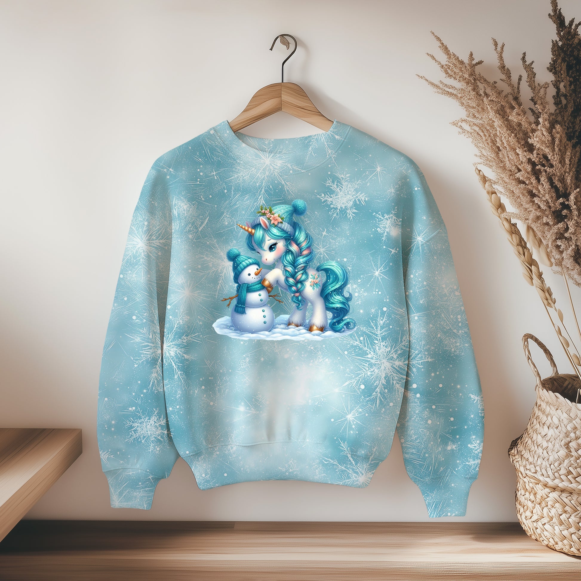 Hoodie aus Eisflocken Eisblau Bio Stoff mit Einhorn Bügelbild